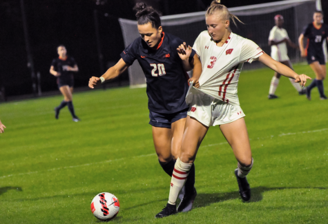 Forward Makena Silber charges toward the ball during the game against Wisconsin Oct. 8. The Illini fell to Nebraska 3-1 Thursday night.  
