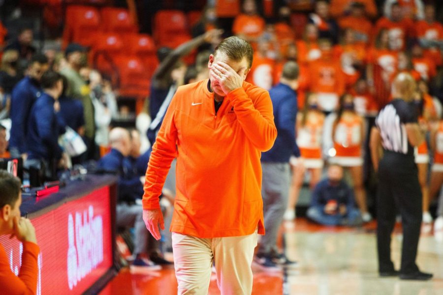 Illinois head coach Brad Underwood expresses his frustration during the teams 83-79 loss to No. 11 Arizona on Saturday. Only four players got on the score sheet in the Illinis defeat, though Trent Frazier had a night to remember with a season-high 27 points.