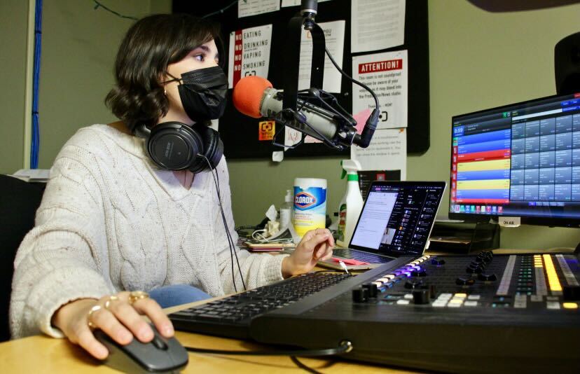 Buzz editor, Carolina Garibay, goes on the air for Buzzs radio show Whats the Buzz?. The show goes in depth in anything from art to entertainment, and airs on WPGU 107.1 every Wednesday night and is available on Spotify. 