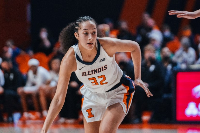 Guard Aaliyah Nye dribbles past an opponent during the game against Wisconsin on Jan. 9. The Illini won against the Badgers 68-47.  