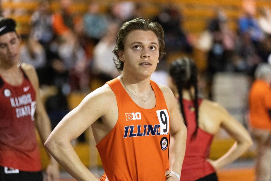 Distance runner Logan Hall gets ready for his event during the Illini Classic meet on Friday. This will be the Illinis last indoor meet for the season and will be heading to Ohio for the Big Ten Championships this weekend. 