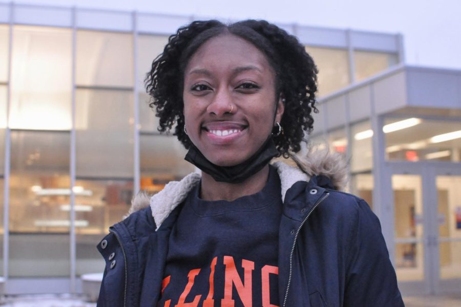 Nia+Patterson%2C+sophomore+in+LAS%2C+talks+about+her+experience+living+in+PAR+compared+to+the+Ikenberry+Commons+when+it+comes+diversity.+With+PAR+having+more+residents+identifying+as+African+American.+