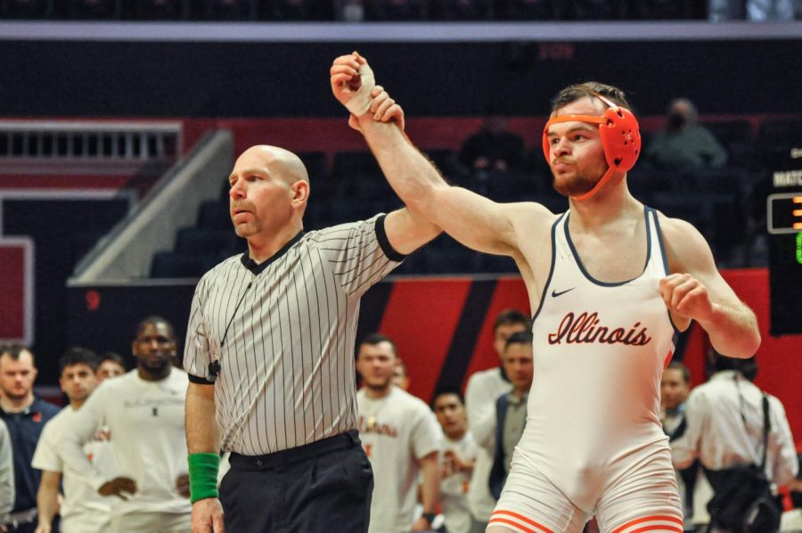 Redshirt+sophomore+Zac+Braunagel+wins+his+match+against+Northwestern+on+Jan.+29.+Braunagel+and+three+other+Illini+wrestlers+will+be+competing+in+the+NCAA+Championships+from+Thursday+to+Saturday.