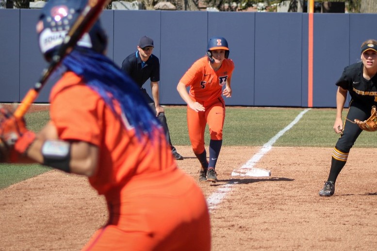 Utility Kailee Powell prepares to run home during the game against Missouri on Wednesday. The Illini will be going up against SIUE on Tuesday at Eichelberger Field. 