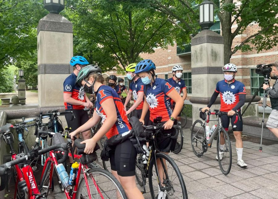 Members of the Illini 4000 arrive at the Beckman Institute for a welcome event for their short return back to the Champaign-Urbana area on Wednesday. The Illini 4000 is an RSO committed to traveling cross country to raise money for cancer research at the University. 