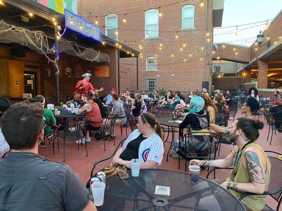 NOLA’s, a local rock bar in downtown Urbana, will be holding a pre-party to kick off pride month on Sunday. Uniting Pride will be partnering with NOLA’s for event in creating a safe space for those in the LGBTQ+ community. 