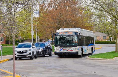 A 120W Teal MTD bus arrives at the Pennsylvania Avenue Residence Hall on April 10, 2021. MTD has announced changes to bus routes 22/220 Illini, 12 Teal, 13/130 Silver and the 10 Gold as the beginning of the school year approaches. 