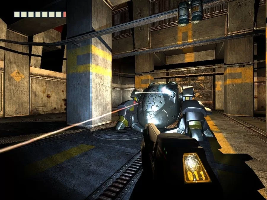 Gameplay from first person shooter The Chronicles of Riddick: Escape from Butcher Bay.
The Chronicles of Riddick: Escape from Butcher Bay is an action, crime, and science-fiction game starring Vin Diesel released in 2004.
