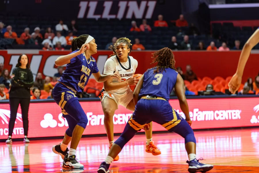 Guard Adalia McKenzie attempts to get past Alcorns defense on Nov. 13.
McKenzie has been giving a great performance for the Illini this season however, despite efforts the team suffered a loss to Indiana on Sunday.