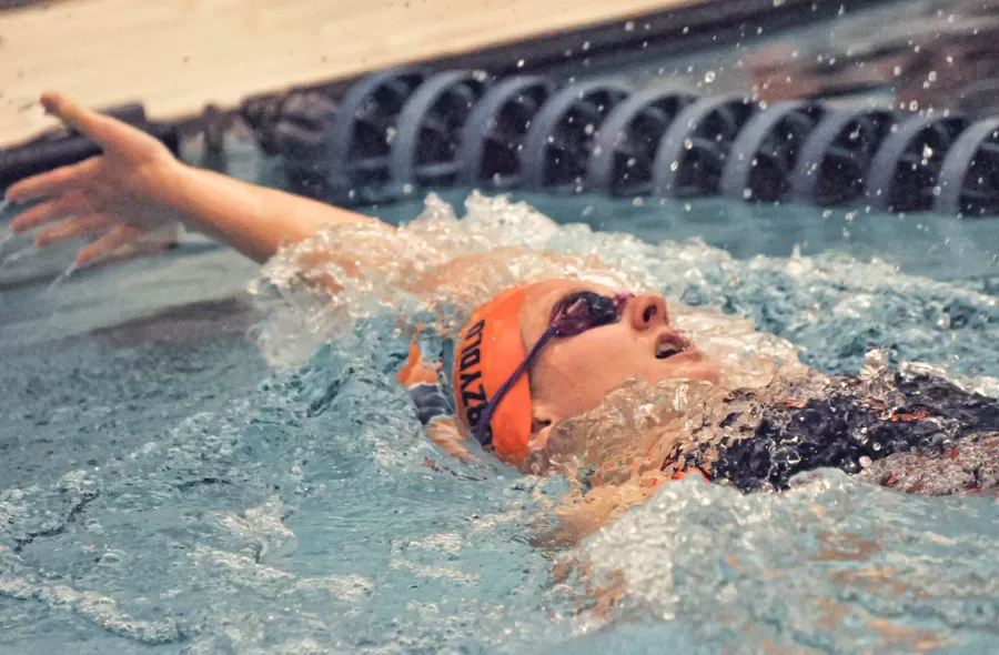 Freshman Liv Dorshorst swims to the end of the pool during a match against Indiana State on Oct. 8, 2022. Dirshirst, a newcomer to the Illini broke the record for the university’s swim team 1650 relay earning seventh-place.
