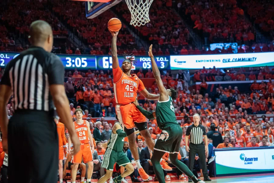 Redshirt sophomore center Dain Dainja goes for a layup against Michigan State on Friday. Dianja led the Illini in scoring with 20 points, leading to a 75-66 victory.