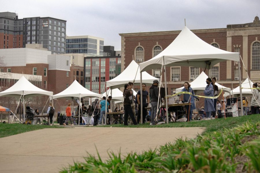 On the Bardeen Quad, several tents are showcase various projects of Engineering Students on Friday. 
The Engineering Open House kicked off on Friday however events were moved inside or rescheduled due to the weather.
