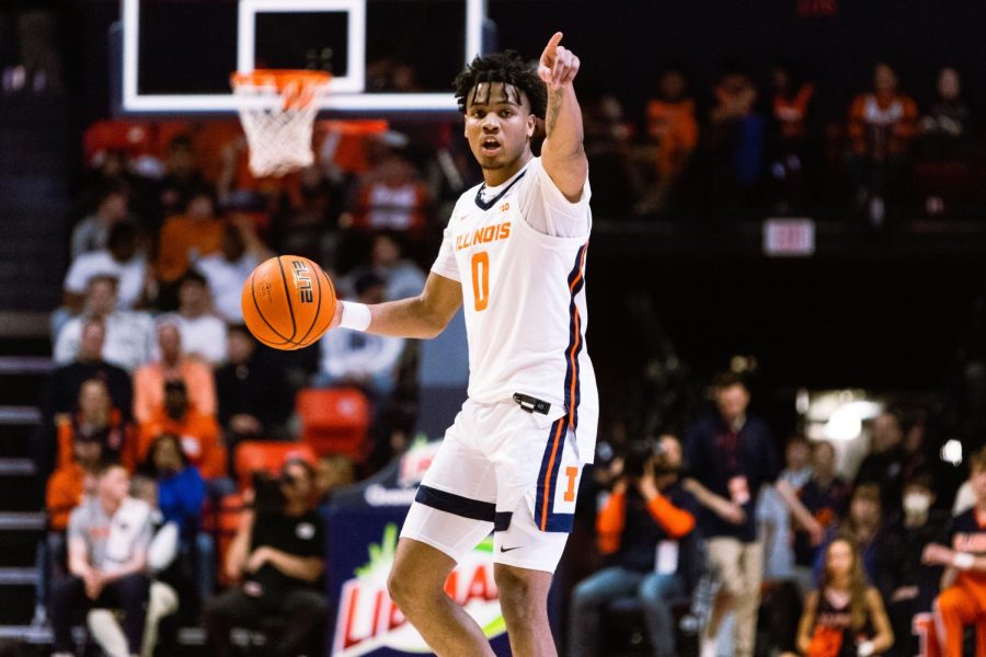 Guard+Terrence+Shannon+Jr.+gives+directions+to+the+rest+of+the+team+to+make+a+play+against+Michigan+on+Mar.+2.+On+Wednesday%2C+Shannon+announced+that+he+would+return+to+Champaign+for+one+more+season.