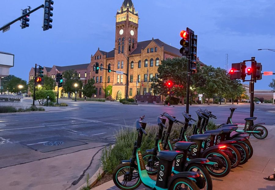 Veo bikes in front of the Champaign County Courthouse