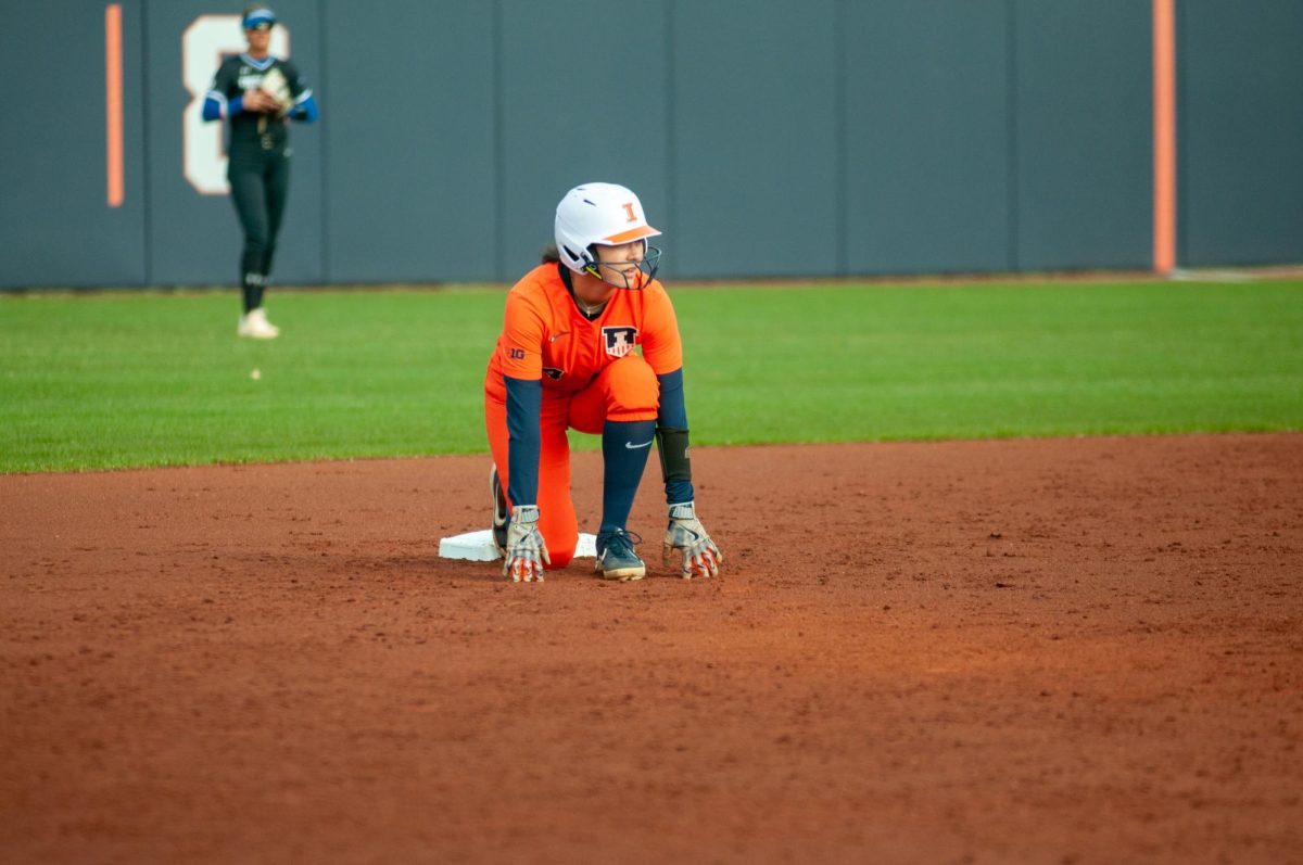 Outfielder Kelly Ryono set to sprint from the plate on Mar. 29 during a game against Indiana. 
The Illini will be facing off against Parkland on Thursday.