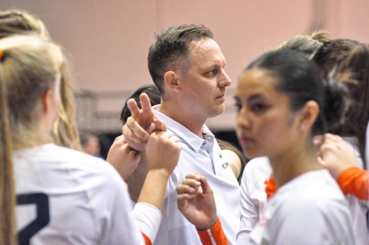Head Coach Tamas and the Illini during a match against Maryland on Sept. 23, 2022.
Tamas alongside the Illini will be facing off against Indiana led by Steve Aird on Wednesday.