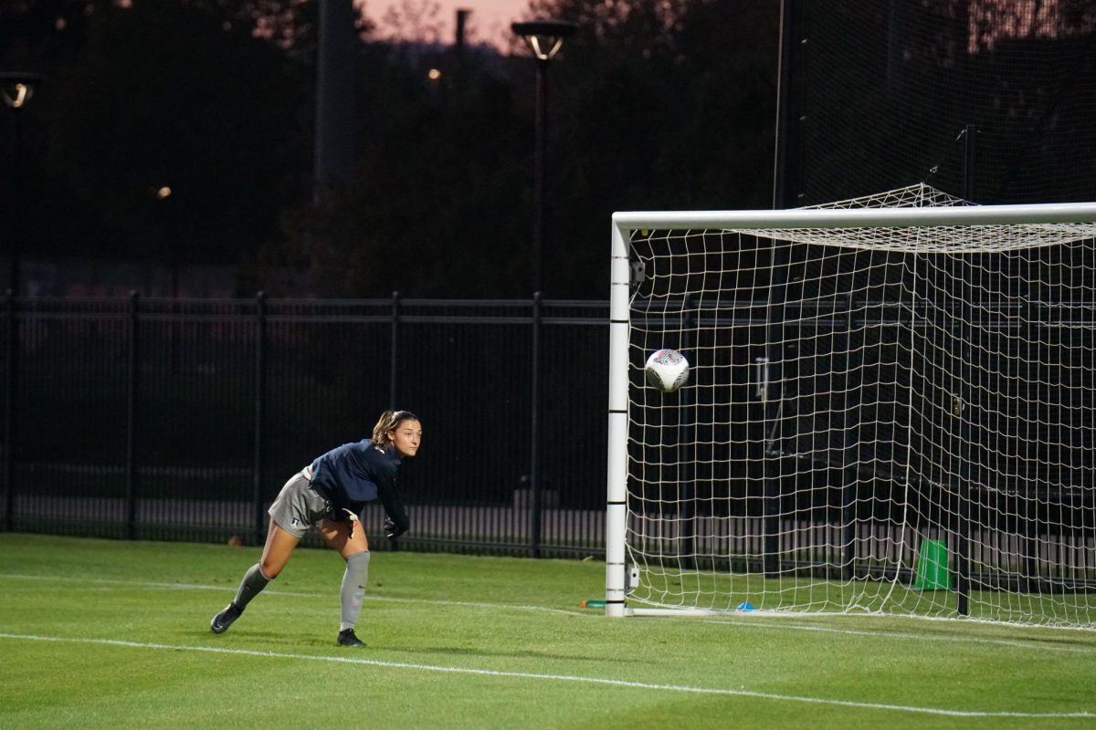 Senior Goal Keeper, #1 Julia Cili throws the ball out to her teammates on Oct. 12.
Illinois will attempt for a win against Nebraska this Sunday after loss from Michigan State.