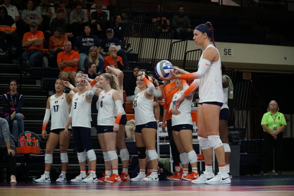 Fifth-year outside hitter Jessica Nunge third set on Sunday. 
Illinois is going up against Maryland tonight in hopes for a win.