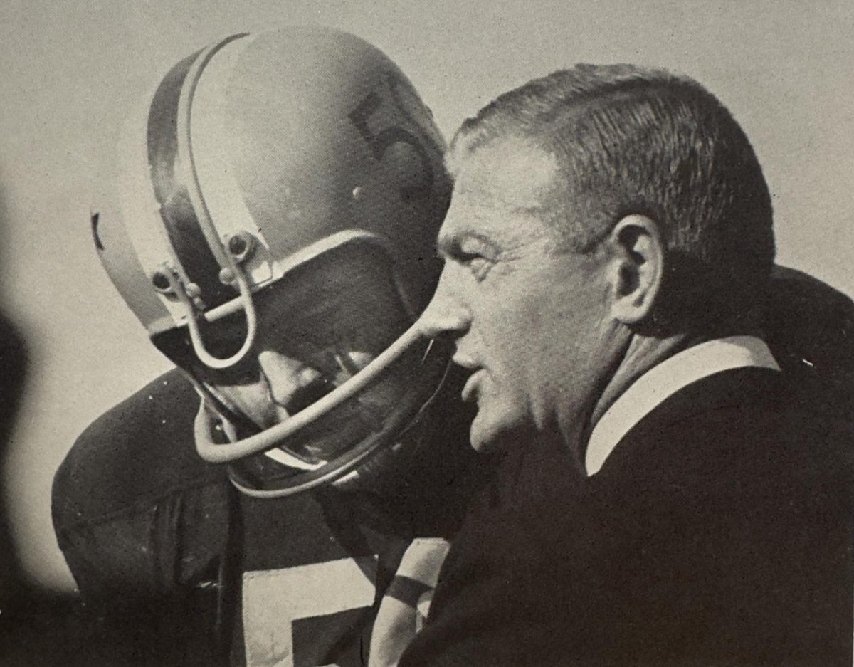 Dick Butkus during a football game in 1965. On Thursday, the Bears confirmed the death of Butkus, who played for Illinois from 1962 to 1964 as a linebacker.