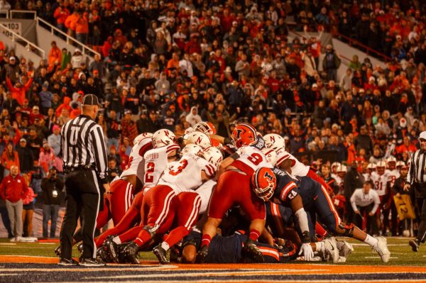 Illinois fails to advance quarterback Luke Altmyer to score from the 1-yard line on third down early in the first quarter against Nebraska, on Oct. 6 at Memorial Stadium. The Illini failed to score in two attempts from one yard away.