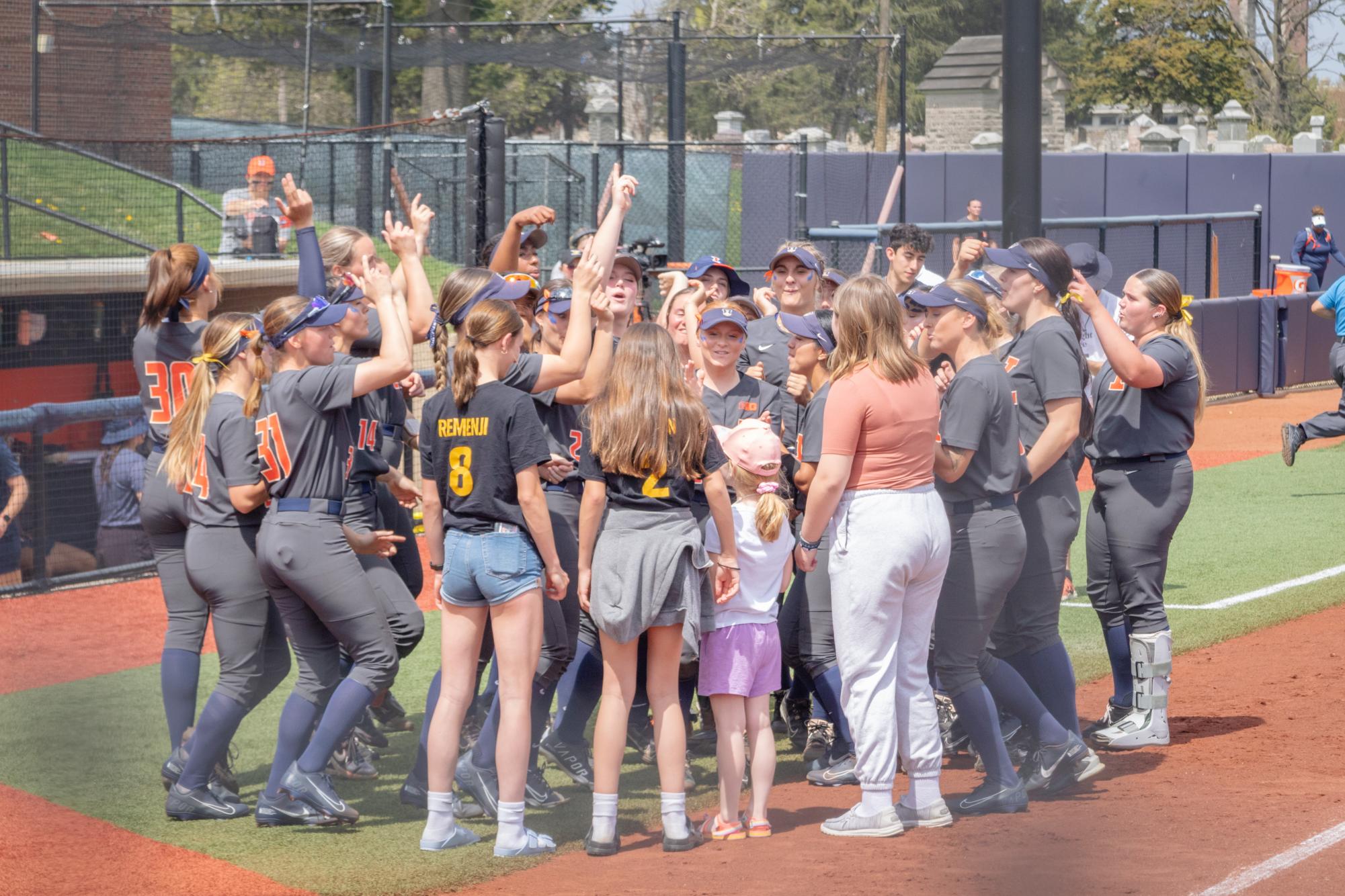 Illinois softball anticipates start of 2024 season The Daily Illini