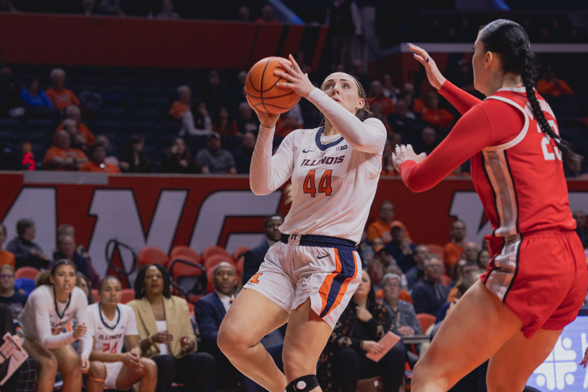 Illinois Womens Basketball Falls Short In Nail Biter Matchup Against