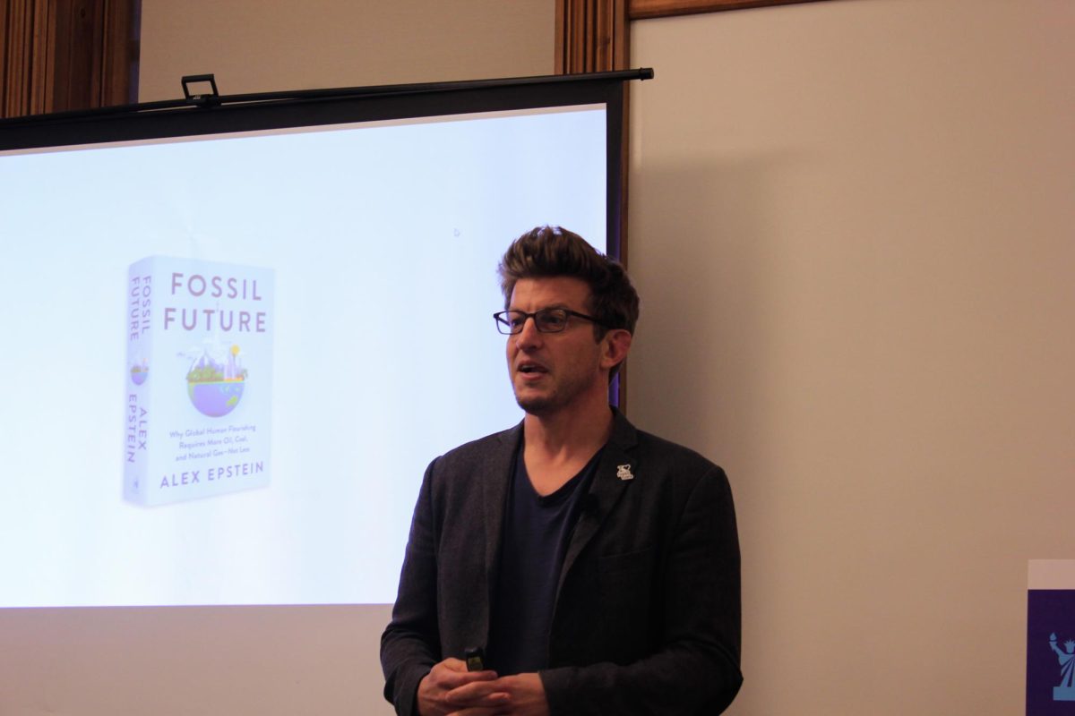 Alex Epstein giving his talk on the moral case for fossil fuels on March 26 at the Illini Union.