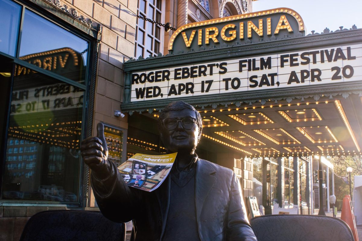 The+statue+of+Roger+Ebert+outside+the+Virginia+Theater+in+downtown+Champaign+during+Ebertfest+on+April+17.