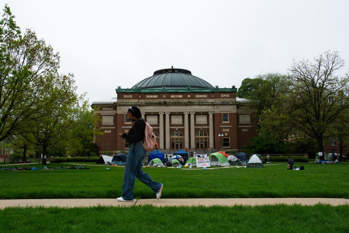 Tents are set up on the south side of the Main Quad during April 29, the second day of encampment (Alyssa Shih). 