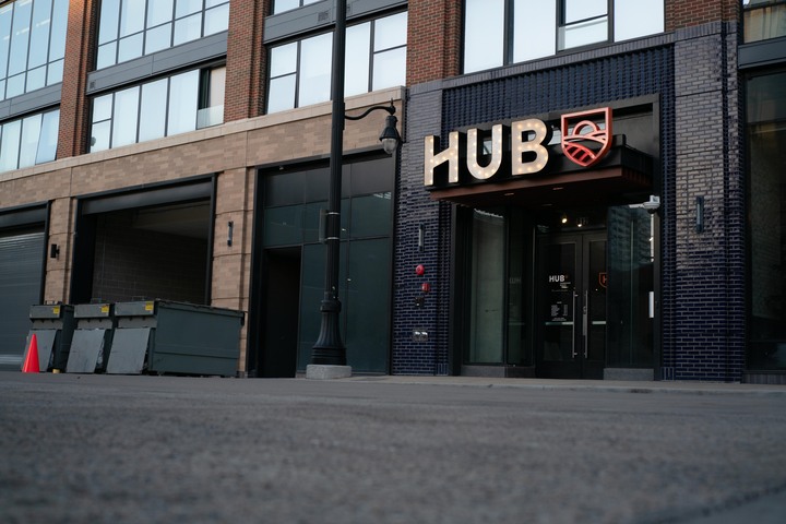 The+Hub+Champaign+announced+that+a+resident+died+on+building+property+on+Sunday+morning.+