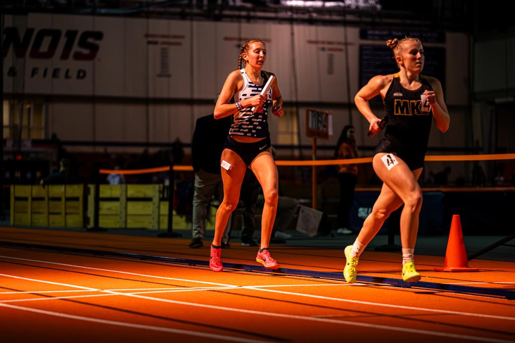 Illinois Distance Runner Mabry Bruhn runs a relay during the Illini Challenge on Jan. 26.