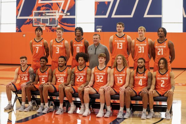 The 2024-25 Illinois men’s basketball roster poses for a team photo at media day on Oct. 11.