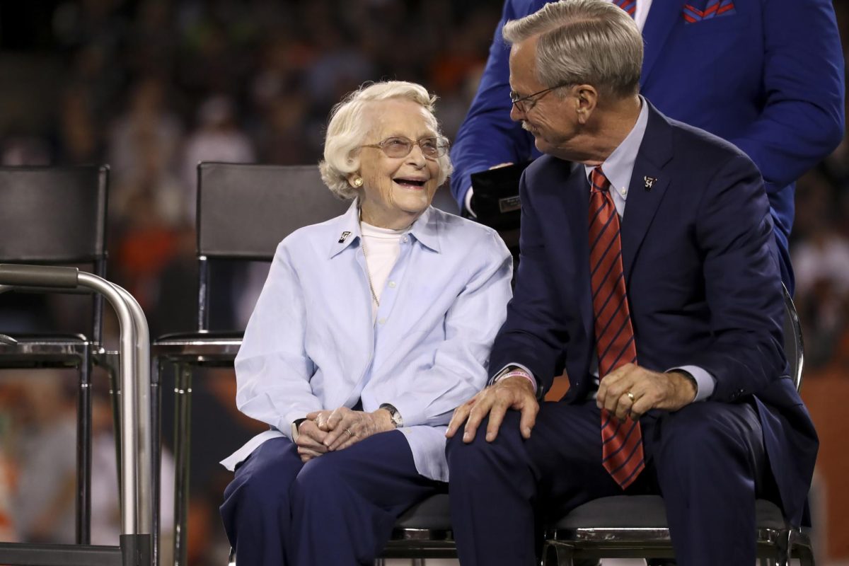Virginia McCaskey looks up at Bears Chairman George McCaskey before Brian Urlacher was awarded with a ring of excellence during halftime between the Bears and the Seattle Seahawks at Soldier Field in Chicago on Sept. 17, 2018. (Armando L. Sanchez/Chicago Tribune/TNS)