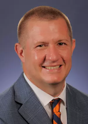 Meet Roger Denny, Illinois’ new deputy director of athletics