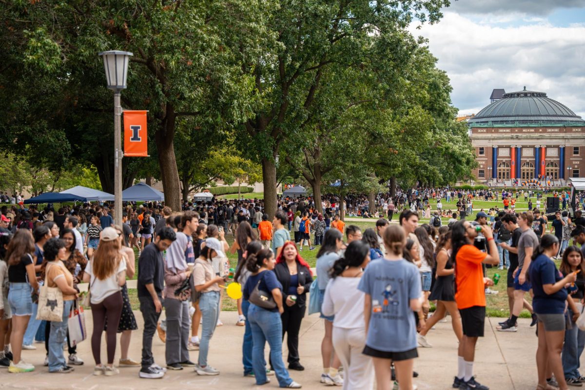 The Main Quad is filled with students winning prizes, watching performances, and learning about registered student organizations (RSOs) on campus during Quad Day on Sunday. Nearly every RSO on campus sets up a table to advertise to new students.