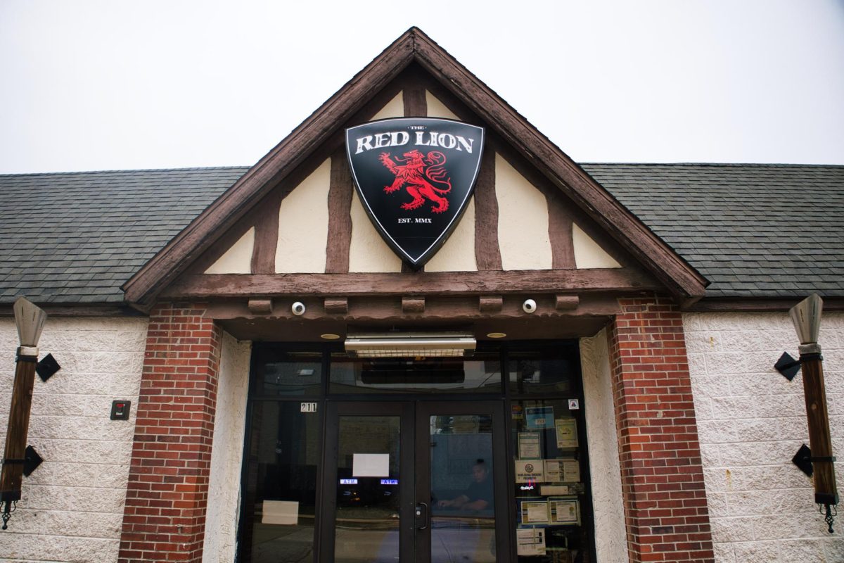 The Red Lion stands at the corner of Green and Third Streets in Champaign. UIPD is investigating for a potentially armed subject after an Illini-Alert was issued in the area early Tuesday. 