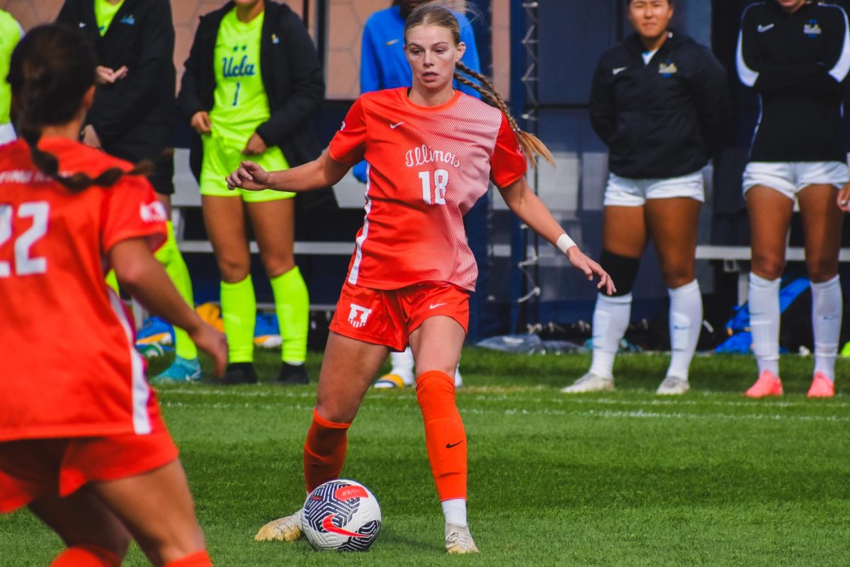 Forward Sarah Foley passing the ball to her teammate on Oct. 13.