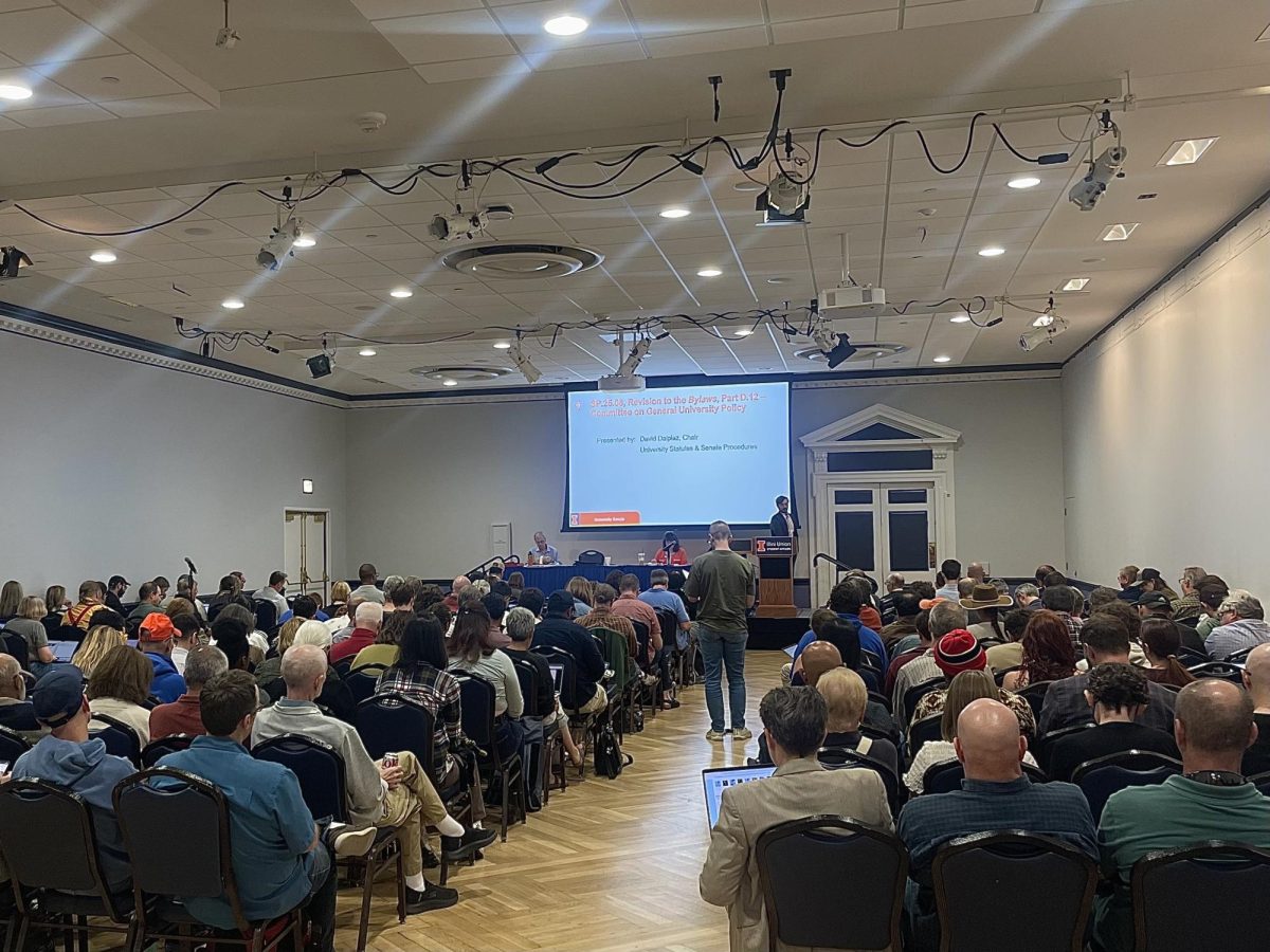 University Senate members discuss  how H-1B visa changes could affect hiring and research on Oct. 18.