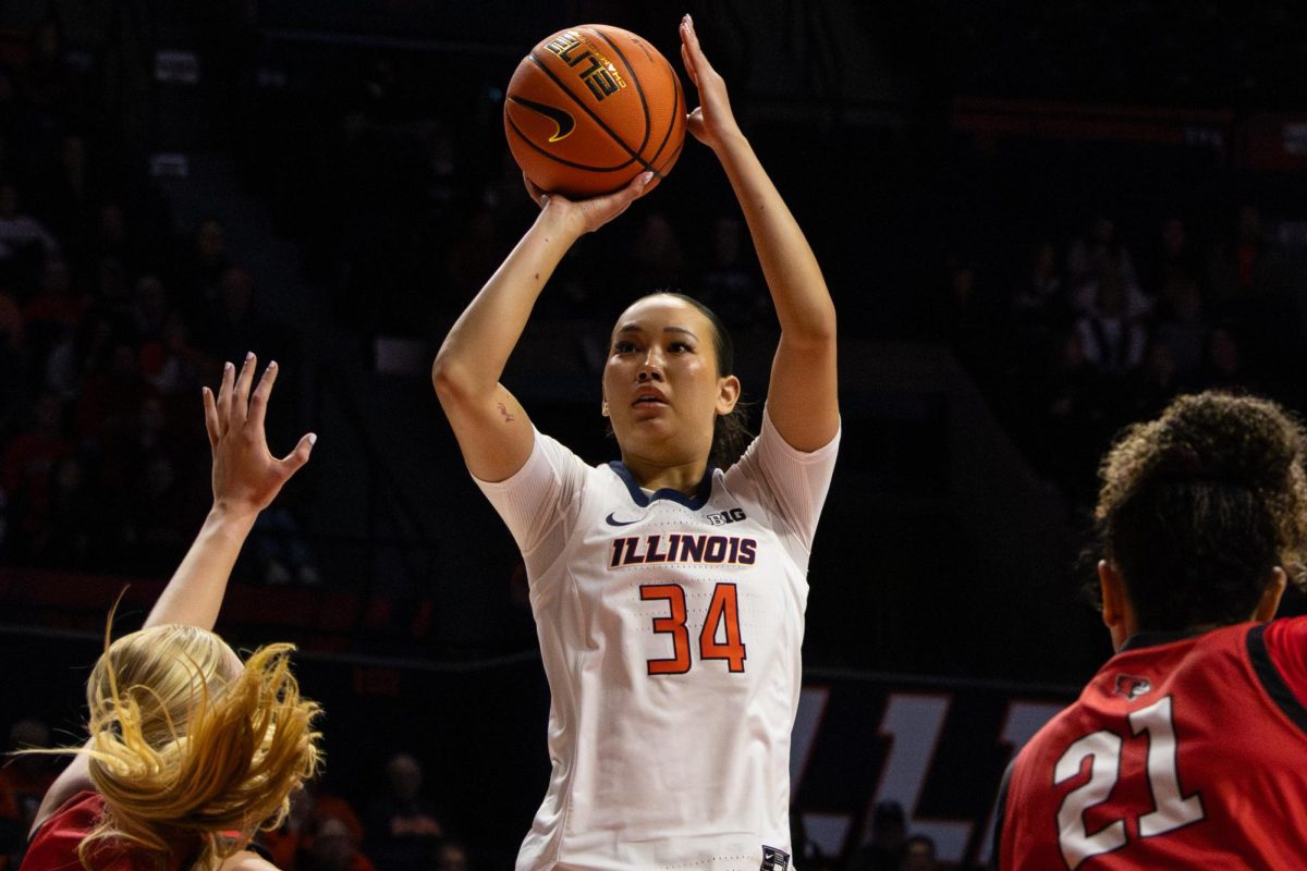 Junior guard Maddie Webber shoots during Illinois’ game against Illinois State on Nov. 9. 