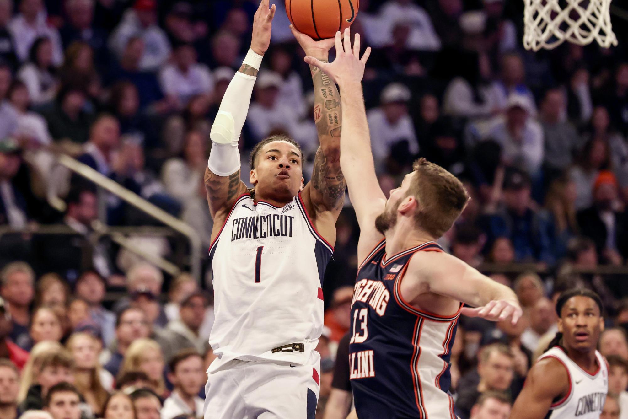 Shooting struggles sink No. 13 Illinois against No. 5 UConn in New York