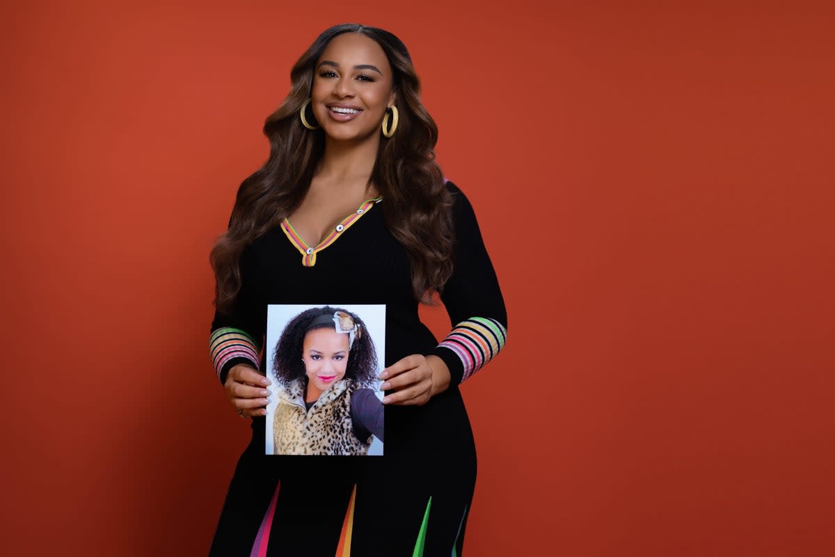 Review | In ‘Bottom of the Pyramid,’ Nia Sioux uncovers a televised childhood