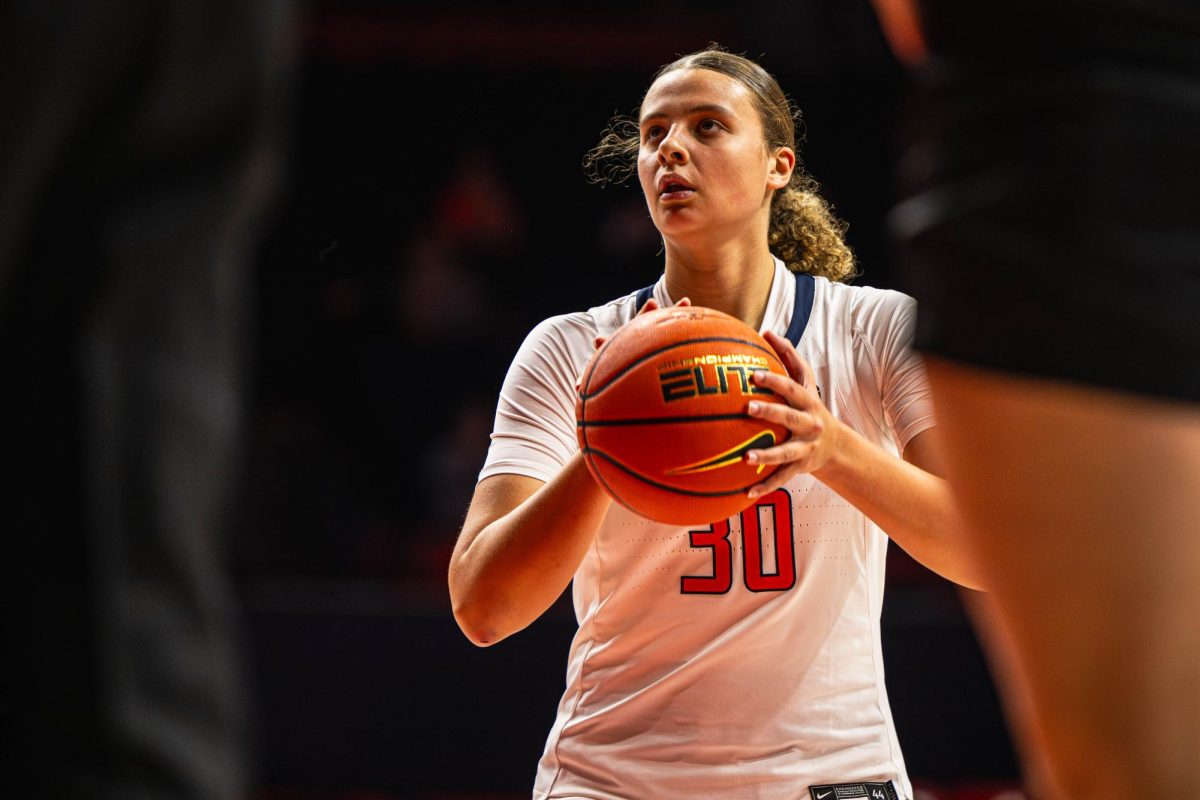 Freshman forward Cearah Parchment shoots a free throw during the Illinois vs. Le Moyne game on Nov. 30. Illinois went on to win the game, 100-28.
