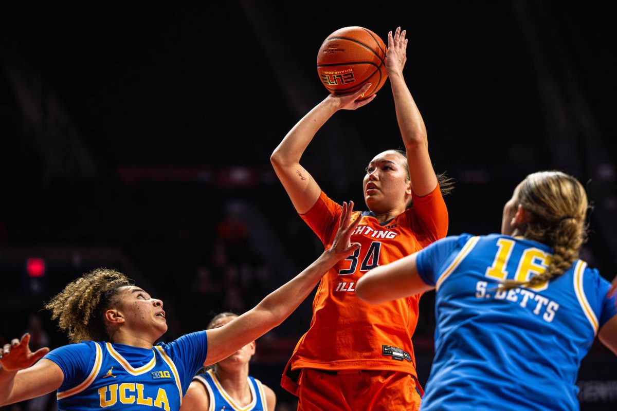 Junior guard Maddie Webber goes up for a jump shot during Illinois' game against No. 2 UCLA on Jan. 28.