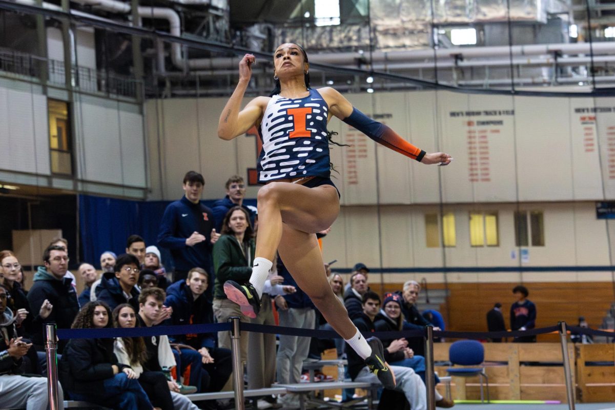 Illinois junior Elizabeth Ndudi competes at the Fighting Illini Challenge on Jan. 24. 