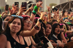 Festivalgoers record as Pierce the Veil plays at stage T-Mobile.